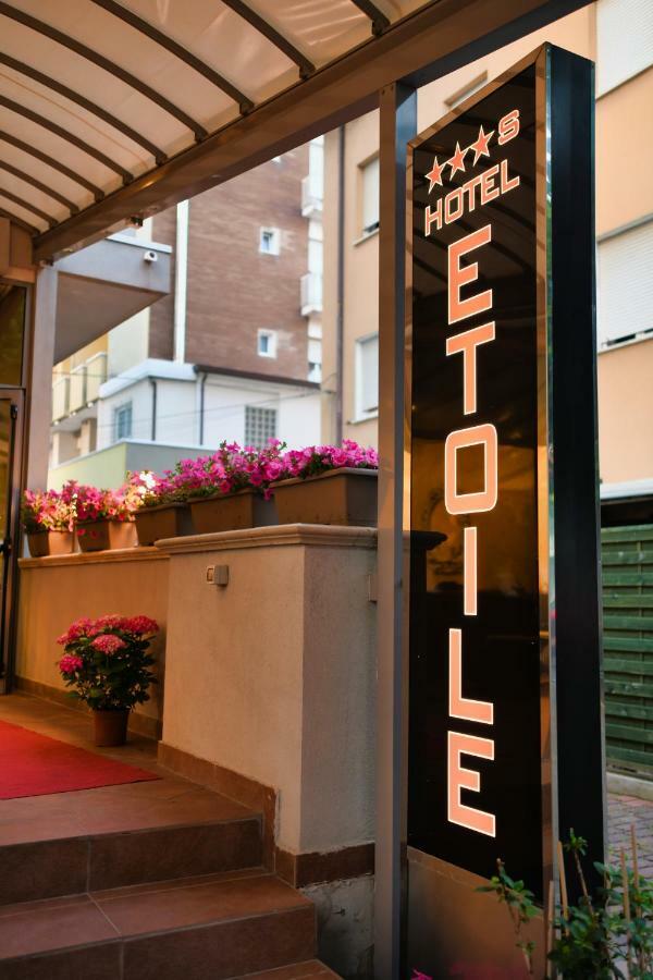 Hotel Etoile Rimini Extérieur photo