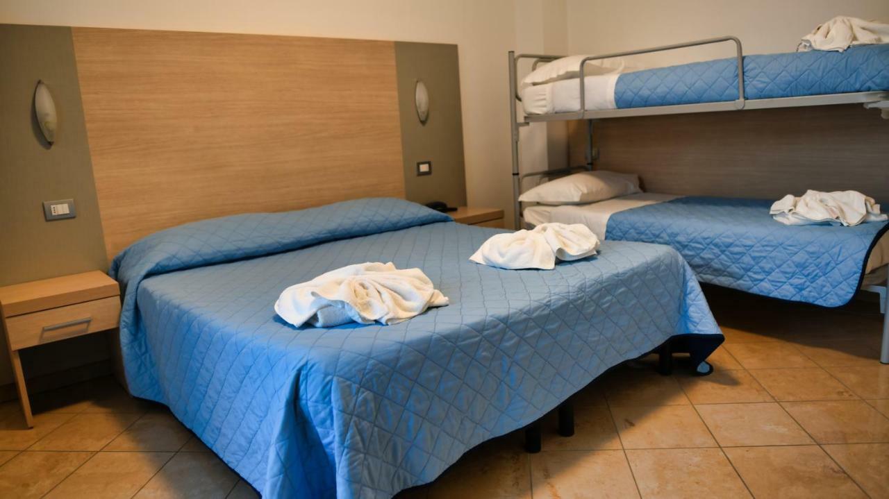 Hotel Etoile Rimini Extérieur photo
