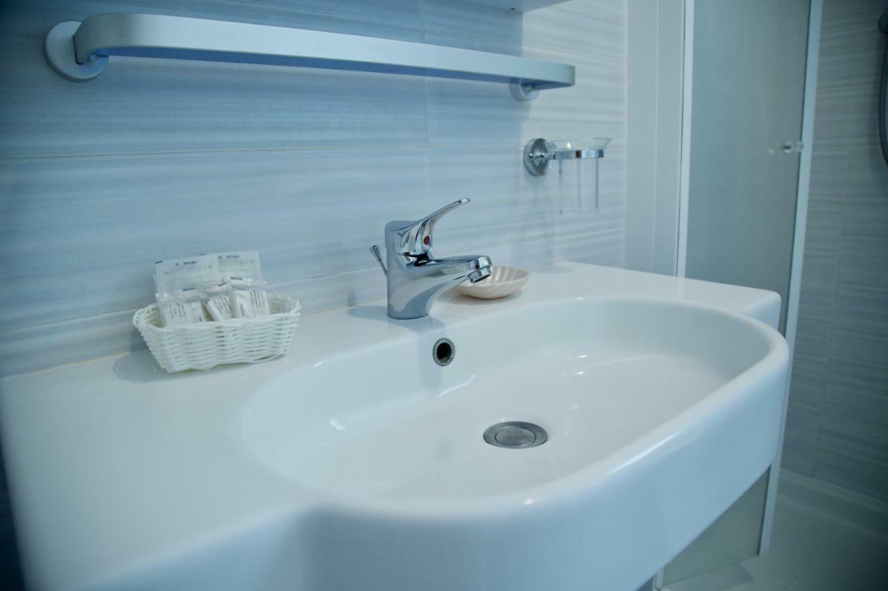 Hotel Etoile Rimini Extérieur photo